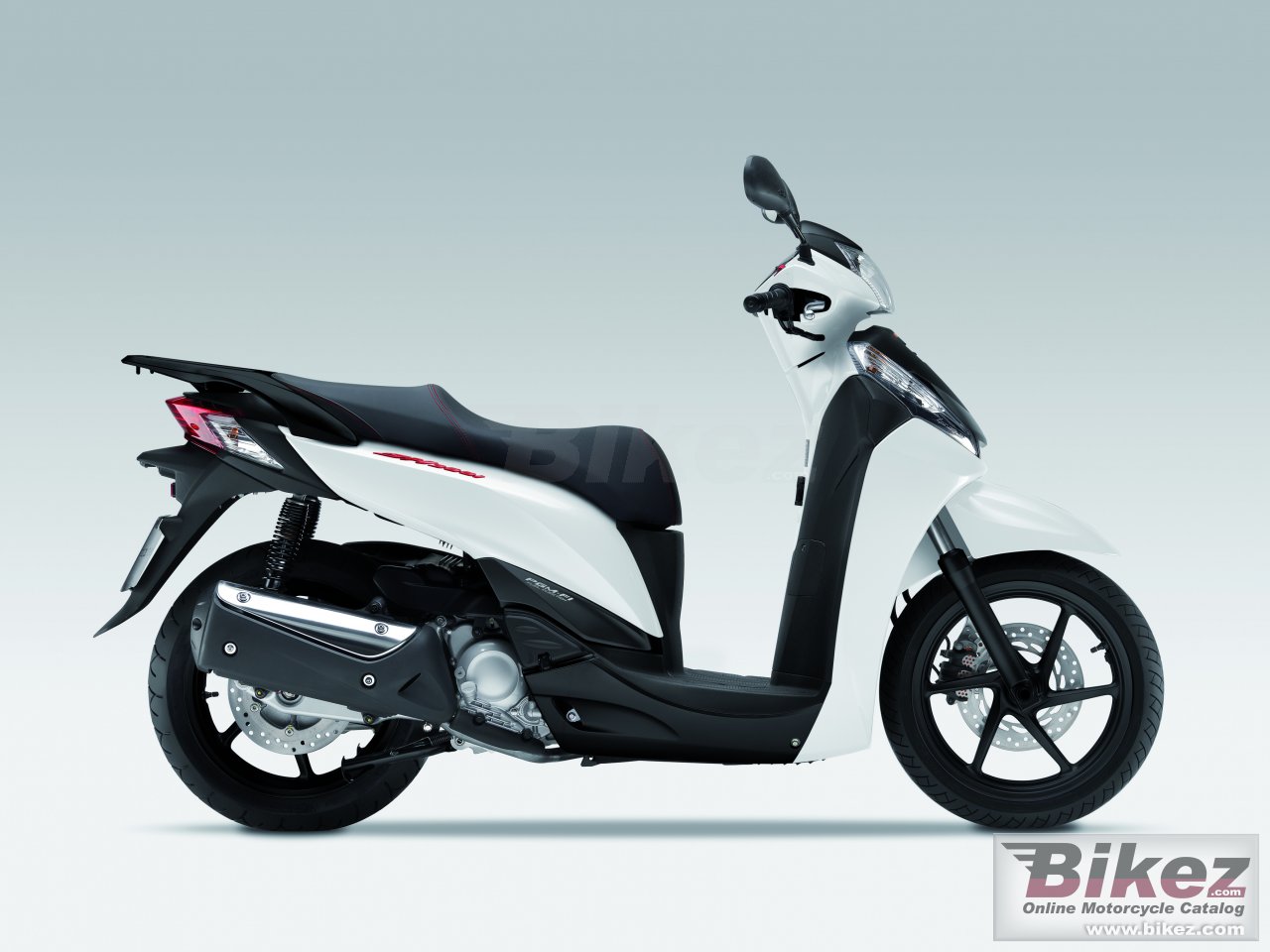 Big Honda sh300i picture and wallpaper from Bikez.com